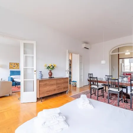 Intrho - Casa Torino 64 Elegant For 10 * ميلان