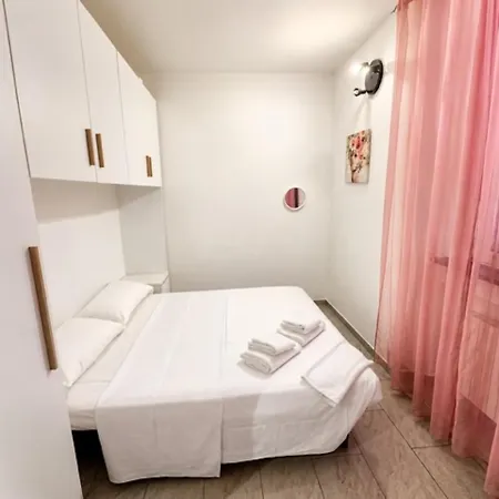Comfort Two-bedroom - Viale Umbria, Porta Romana * Milano
