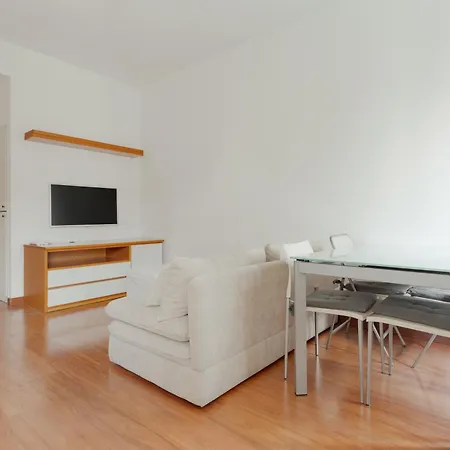 Guesthost - Cozy Flat X4 Gioia Mm2 아파트 밀라노