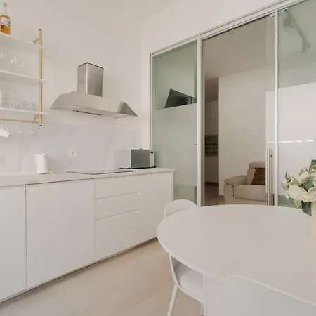 Appartamento Guesthost - Cozy Balcony X6 Guastalla