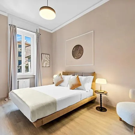 -gorgeous 3bedroom- Penthouse Near Duomo Keyhost