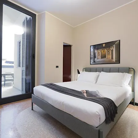 Contempora - Interior 900 - 1st Floor - Duomo - Missori *