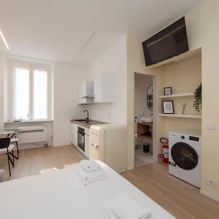 Xenia - In Viale Umbria 66 Apartamento *