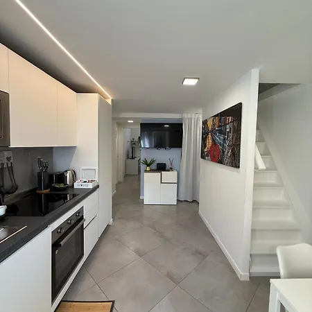Comfort Loft 3br 3ba&fast Wi-fi 15 Minutes To Duomo *