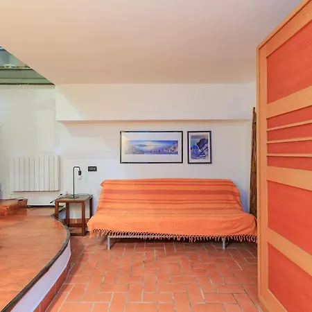 Apartman Xenia - 2 In Via Pollaiuolo 4 *