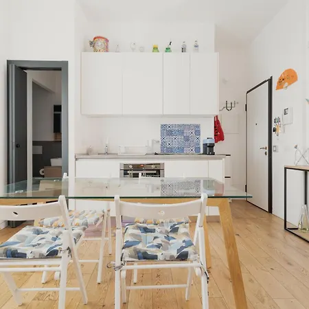 Guesthost - Alice's Cozy Nest شقة *