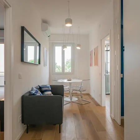 Appartement Xenia - 2 In Via Codogno 1 *