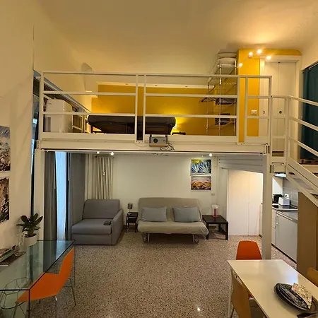 Susa Flat M4 - 8 Minute To Duomo Apartamento