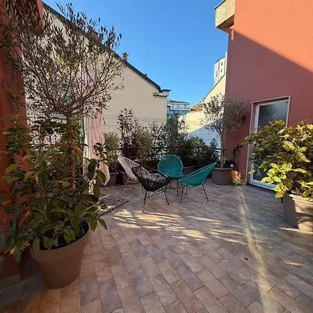 Trilocale Moderno Con Terrazzo E Parcheggio Appartement