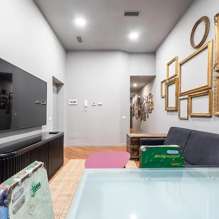 Intrho- Correnti Luxury *