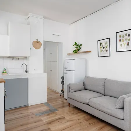 New - 4 Pax - M5 Istria - Niguarda - No Lift Milano