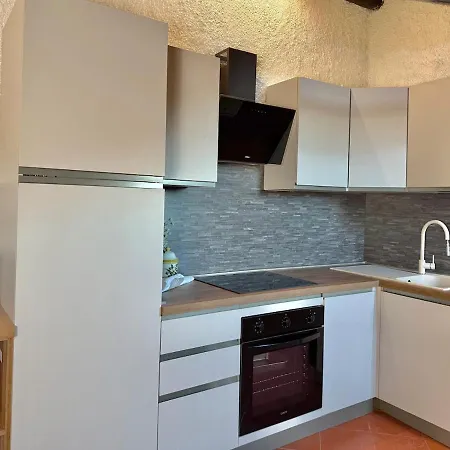 Porta Venezia One Bedroom Loft شقة ميلان