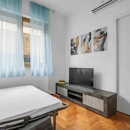 Appartement Modern With Air Conditioning *