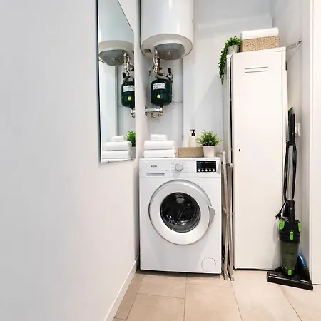 Strategic & Large With Self Check In - Fondazione Prada, With Ac, Wifi, Washing Machine Apartamento *