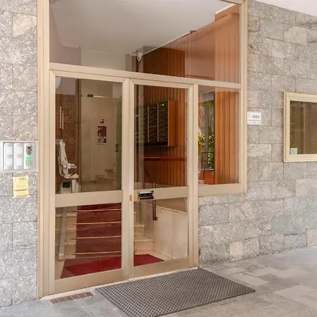 Quiet & Modern - Near Metro, 15 Min To Duomo Appartement