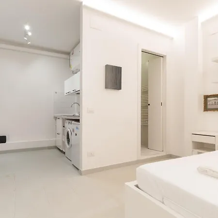 Apartamento Guesthost - Cozy Monumentale M5 & Chinatown Milão