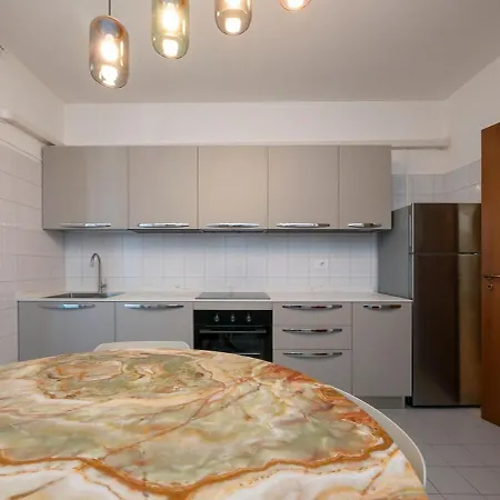 Xenia - 4 In Via Cassano 14 Apartman