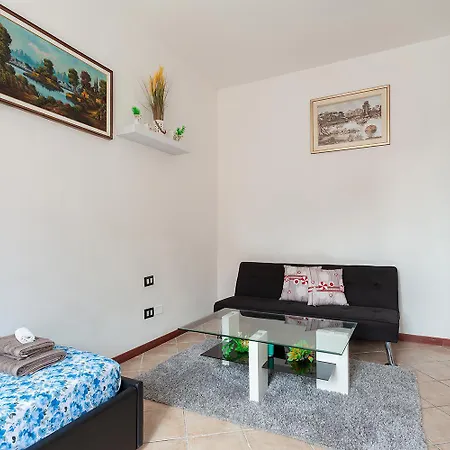 Appartement Bicocca Comfort - Near Metro & Station Milaan