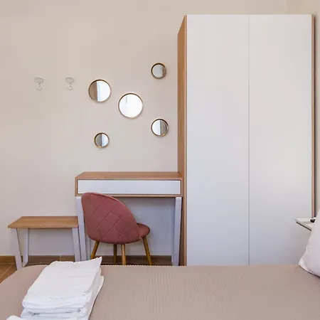 Apartman At 30 Viale Famagosta *