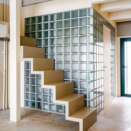 Creative Design Loft In Citta Studi شقة