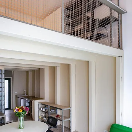 شقة Creative Design Loft In Citta Studi