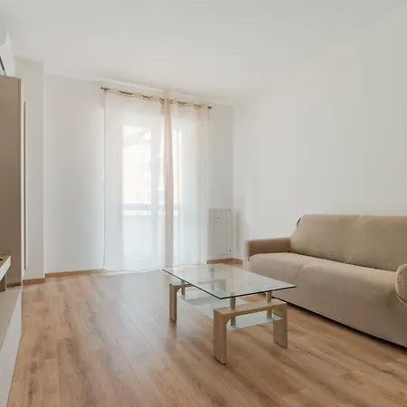 Guesthost - Cozy Balcony Flat Comasina Mm3 Appartement *