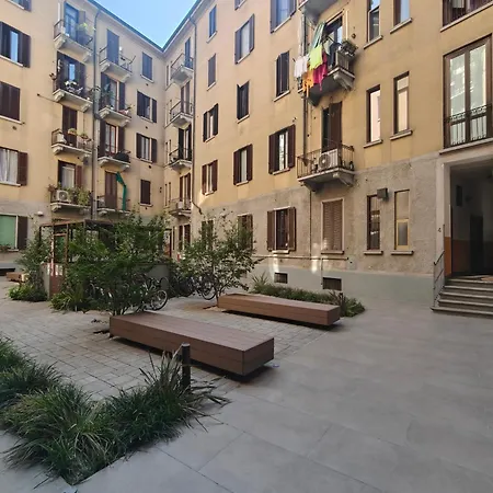 Apartman Urban In Shopping Area, Metro M1 With Self Check-in *