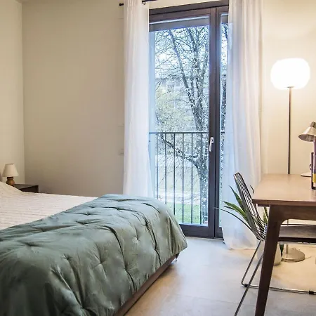 Nest - A Stone's Throw From M4 Metro ميلان