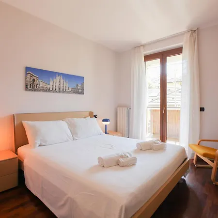 Free Garage, Cozy With Terrace Apartamento Milão