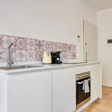 아파트 1-br Flat In Porta Romana - Duomo 6 Min M3