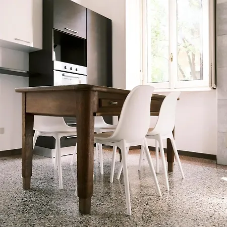 Apartment Comecasa Bocconi 3bdr *