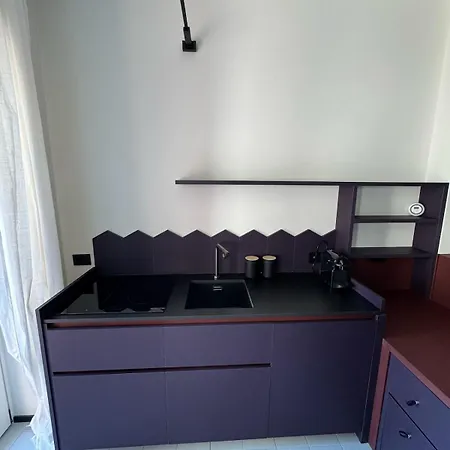 Appartement Moderno Monolocale Con Balcone E Parcheggio 204