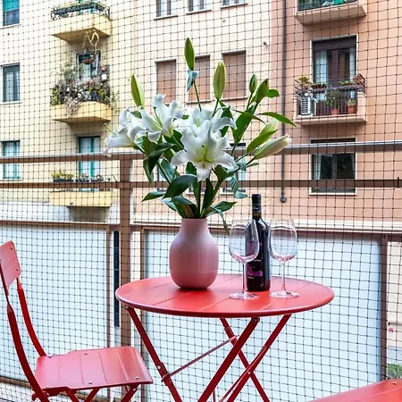 Station-duomo - 2 Bedrooms & 2 Terrace * ميلان