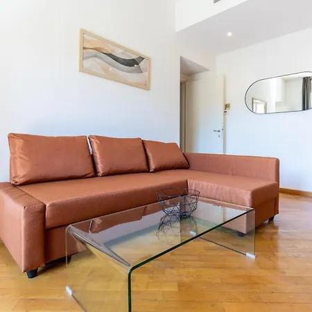 Duomo 15 Min Walk - Historic Center - 2 Bedrooms With Terrace Apartman *
