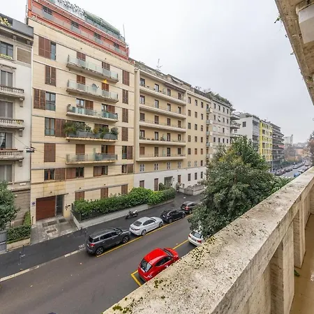 Luxury Flat Crocetta 2 Stops From Duomo, Ac Apartman Milánó
