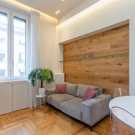 Xenia - 2 In Via Teodosio 60 Apartman