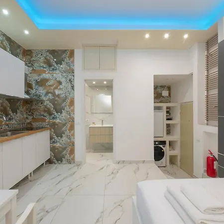 Xenia - Viale Monte Ceneri75 Apartamento *