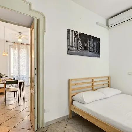 Elegant Comfort Prime Area With Ac & Wi-fi Apartamento