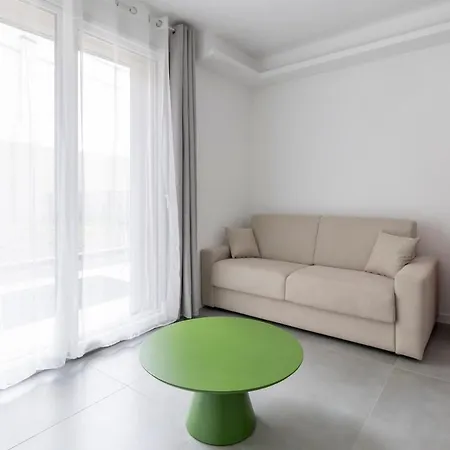 Apartamento Urban Private Garden & 2 Min Station *