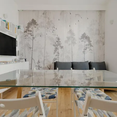 Guesthost - Alice's Cozy Nest شقة
