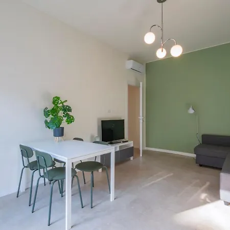 Xenia - 3rooms In Via Massimo Gorki Apartamento *