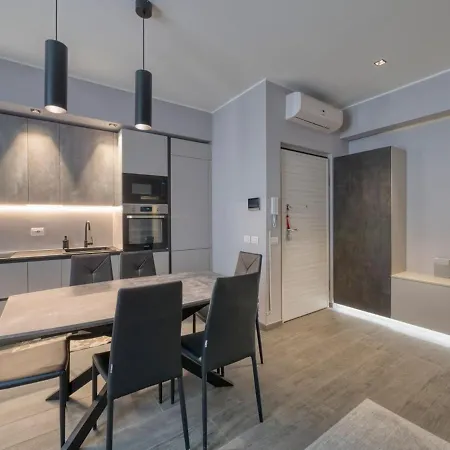 Xenia - 2 In Via Luigi Galvani 15 Apartmán *