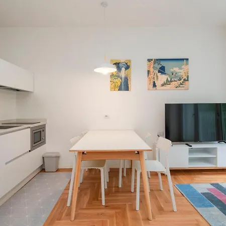 Apartament Xenia - In Viale Doria 24 A