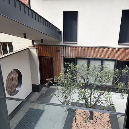 Апартаменты New Stylish 80sqm Near Parco Sempione