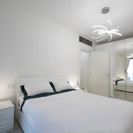 Design With Private Terrace Appartement *