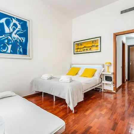 View Design Brera Duomo Luxury M2 1walk Apartman