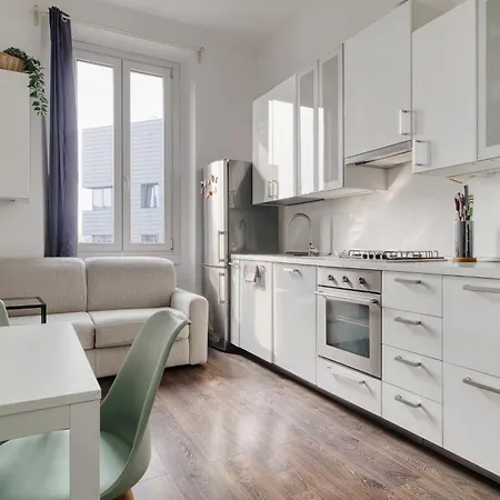 Just Urban - 1-br Flat In Porta Romana - Duomo 6 Min M3 ميلان