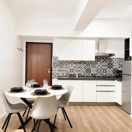 G House - Design E Comfort A - M4 Frattini Per Areoporto Linate Apartament *