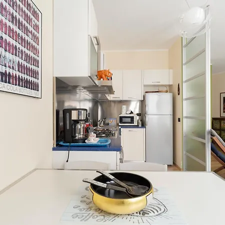 Guesthost - Comfy Terrace Flat Nolo & Pasteur Mm1 Milão