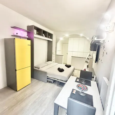 Navigli Luxury - Parking Gratis - Ac Apartman Milánó